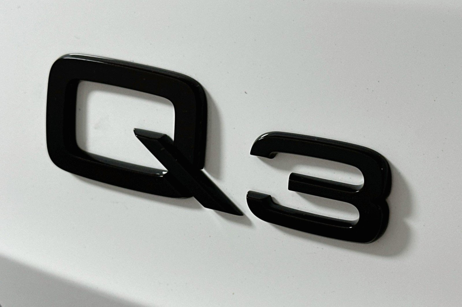 Used 2024 Audi Q3 2.0T Premium AWD/4WD image 10