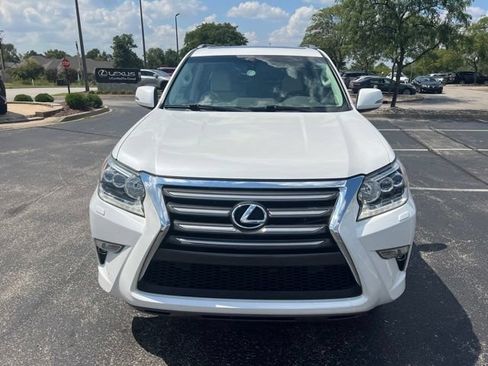 Used 2017 Lexus GX 460 Premium w/ Premium Package AWD/4WD image 6