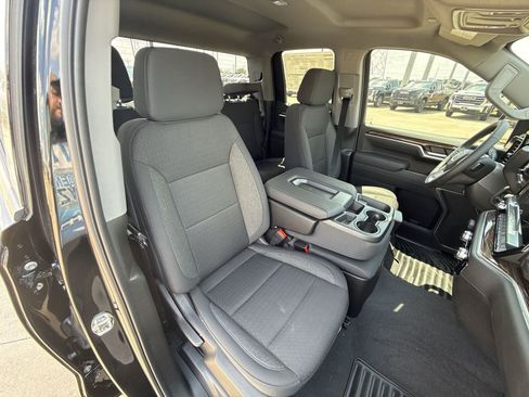 New 2026 GMC Sierra 1500 Elevation image 29