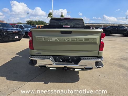 Used 2020 Chevrolet Silverado 1500 LT w/ Texas Edition image 4