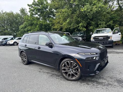 Used 2024 BMW X7 xDrive40i w/ Executive Package AWD/4WD image 1