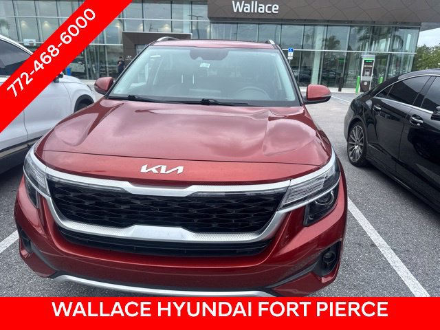 Used 2022 Kia Seltos S FWD image 2