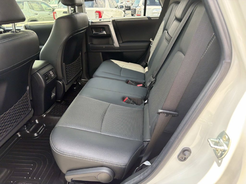 Used 2023 Toyota 4Runner Limited RWD image 14