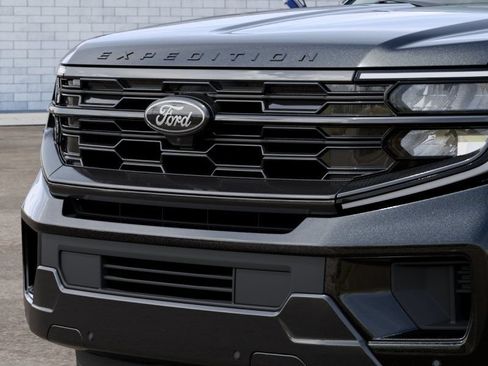 New 2027 Ford Expedition Max Platinum w/ Stealth Appearance Package AWD/4WD image 17