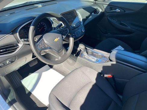 Used 2024 Chevrolet Malibu LT FWD image 19