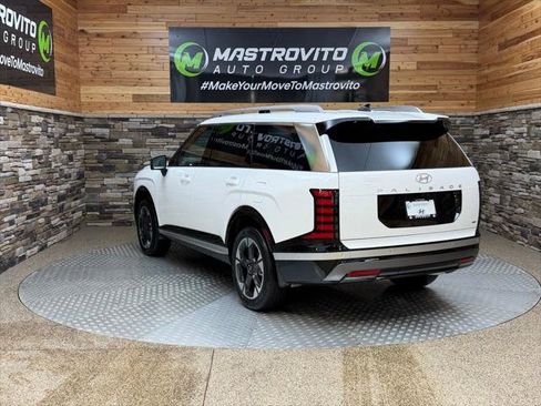 New 2026 Hyundai Palisade Limited image 2