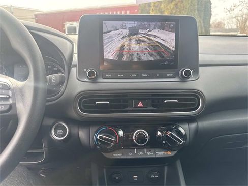 Certified 2023 Hyundai Kona SEL image 12