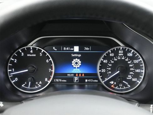 Used 2024 Nissan Murano SL image 10