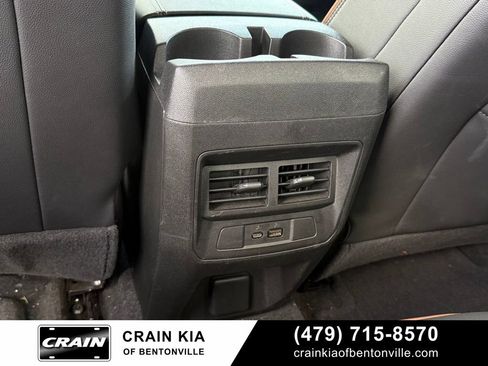 Used 2024 GMC Canyon AT4 AWD/4WD image 24