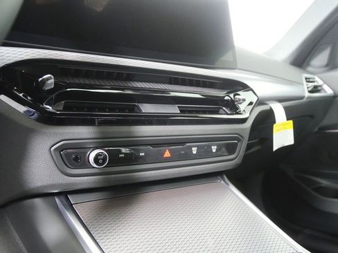 New 2026 BMW 330i Sedan w/ M Sport Package image 22