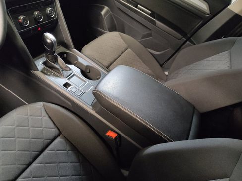 Used 2021 Volkswagen Atlas S FWD image 26