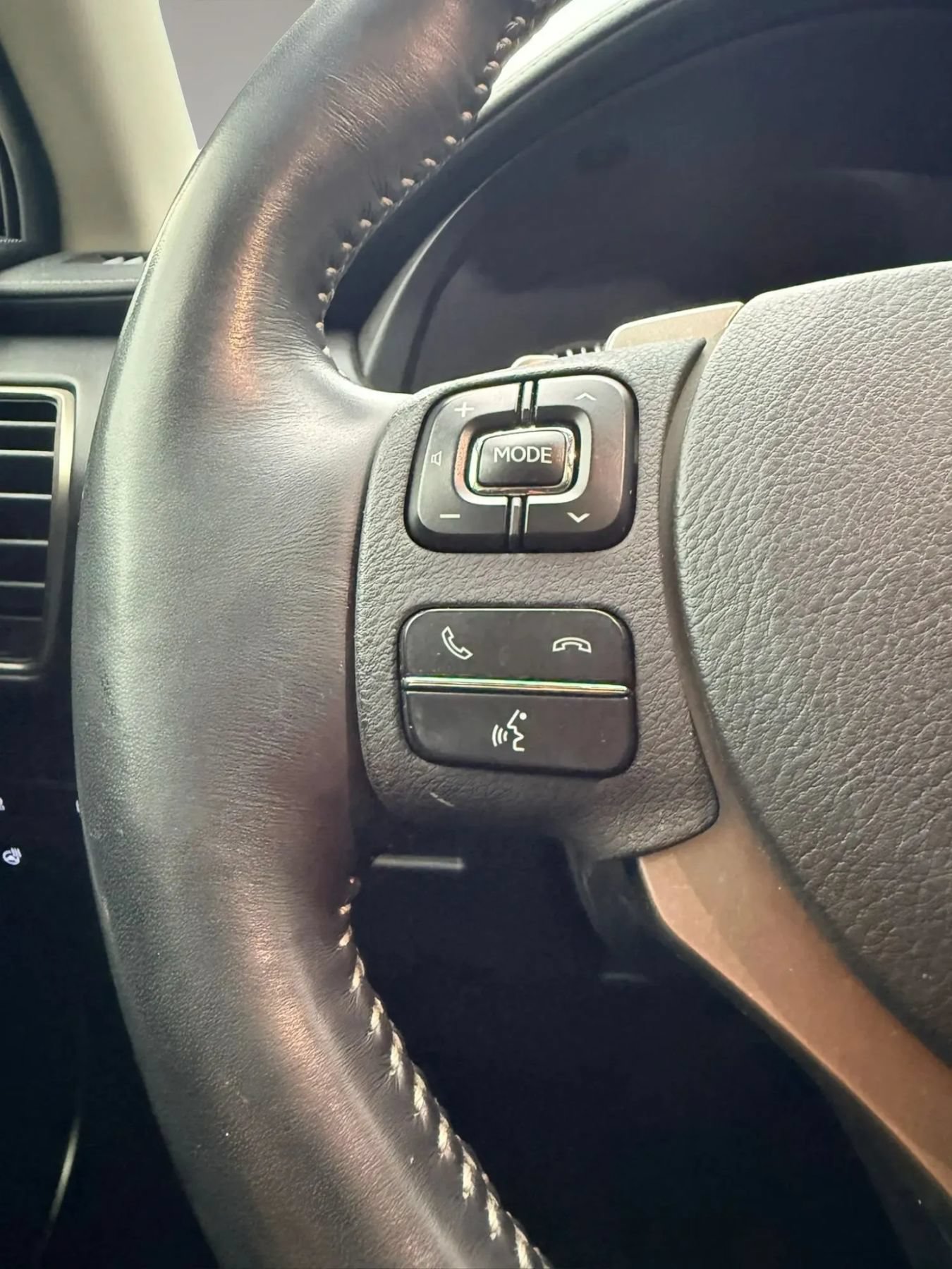 Used 2020 Lexus NX 300 AWD w/ Premium Package image 17