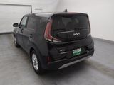 Used 2023 Kia Soul LX w/ LX Technology Package image 5