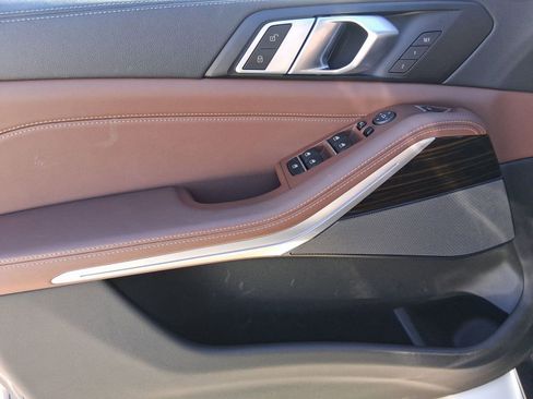 Certified 2023 BMW X5 xDrive40i w/ Premium Package image 12