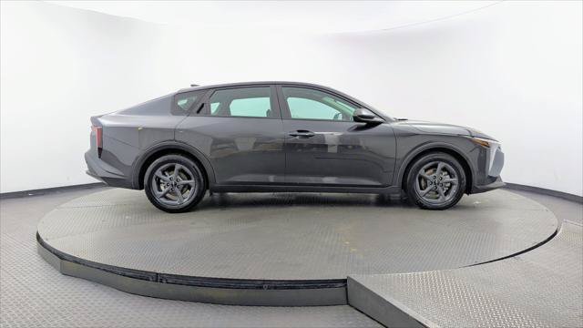 Used 2026 Kia K4 FWD image 9