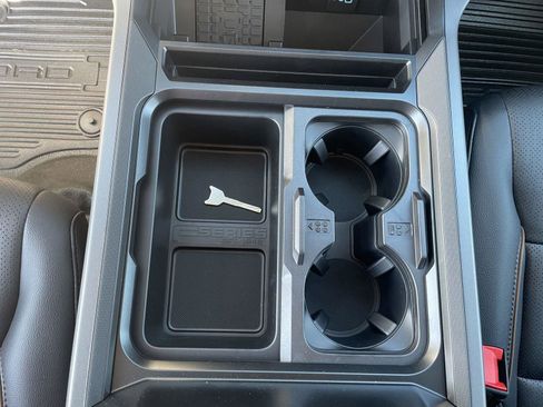 New 2026 Ford F250 Lariat w/ Black Appearance Package image 22