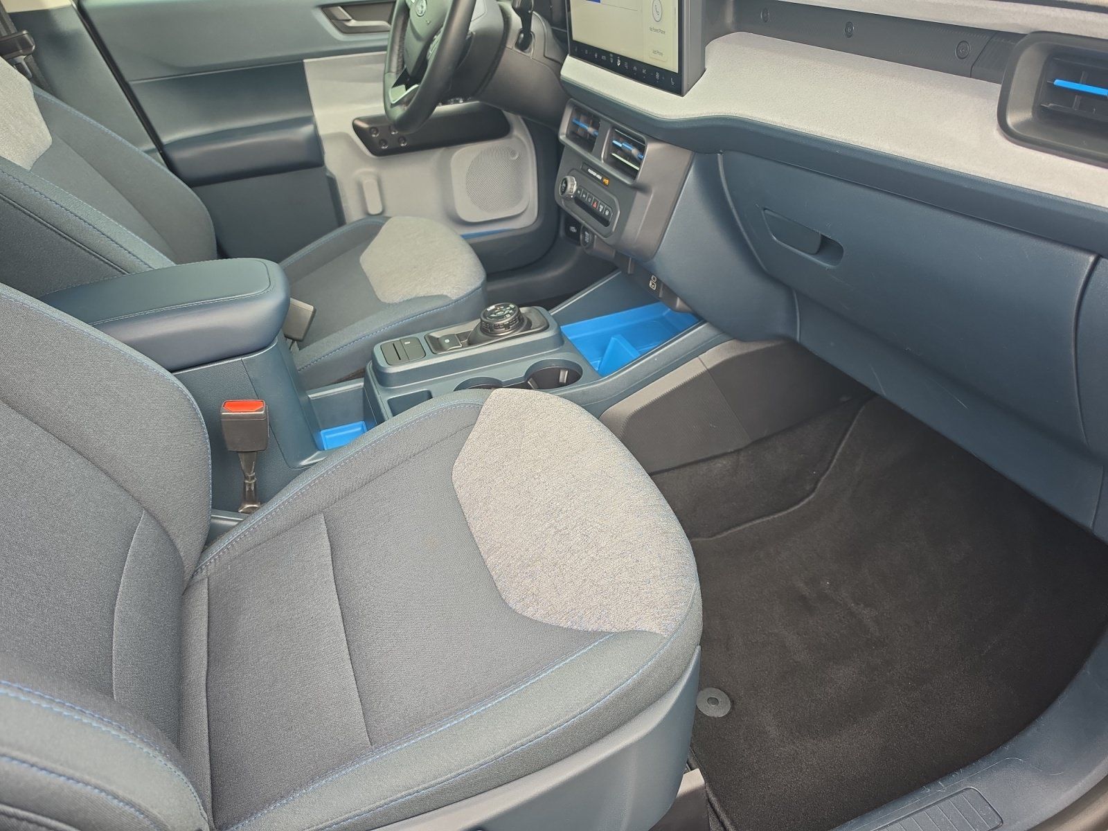 Used 2025 Ford Maverick XLT w/ XLT Luxury Package FWD image 31