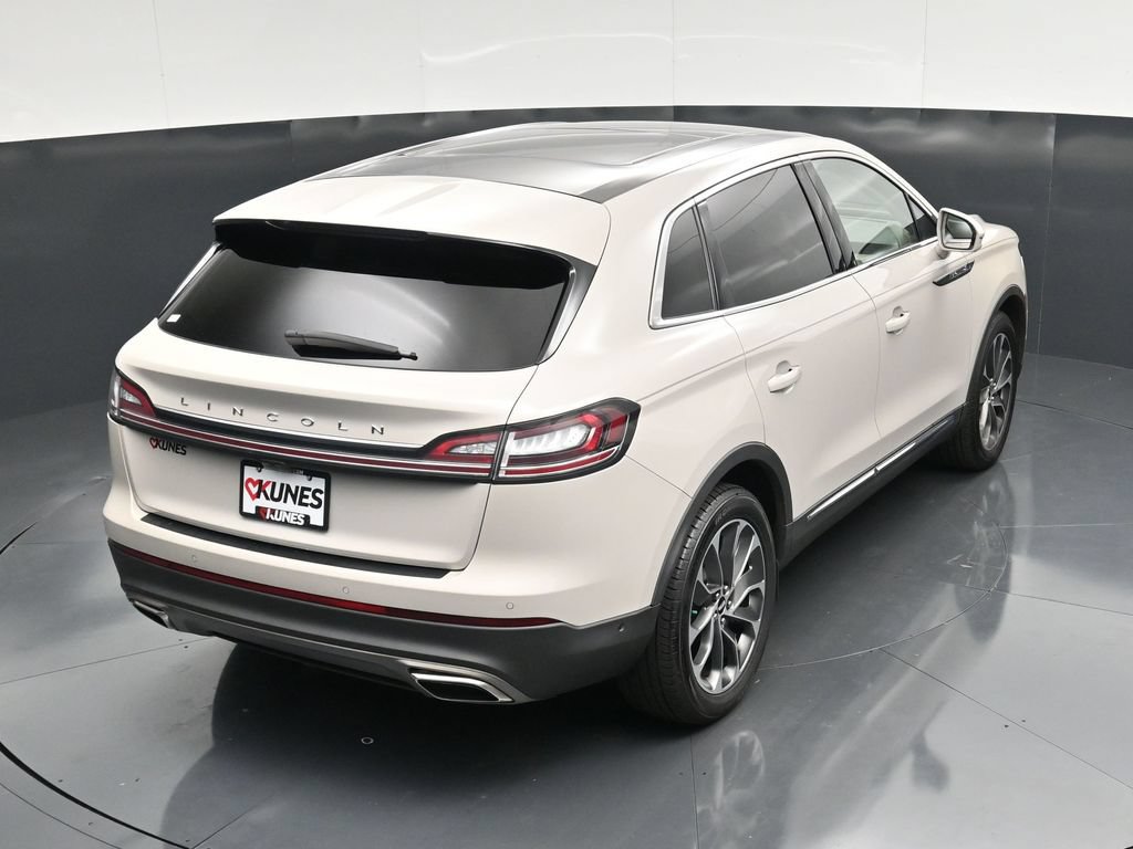 Used 2022 Lincoln Nautilus Reserve w/ Equipment Group 201A FWD image 46