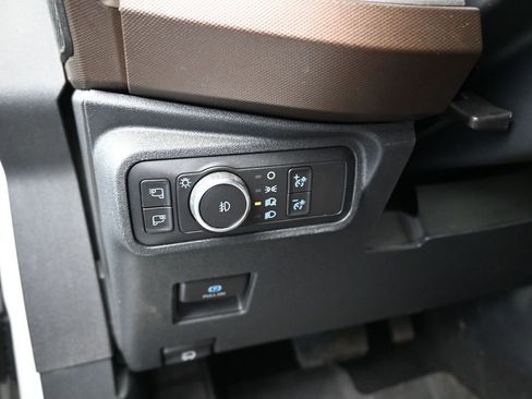 Used 2021 Ford Bronco Outer Banks w/ Sasquatch Package AWD/4WD image 16