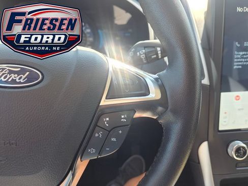 Used 2024 Ford Edge SEL w/ Convenience Package AWD/4WD image 15