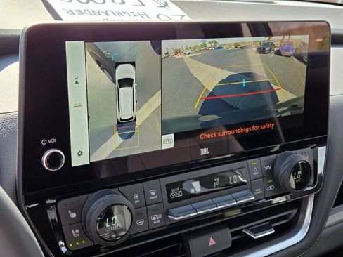 Used 2026 Toyota Grand Highlander Platinum image 23