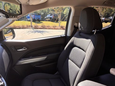 Certified 2021 Chevrolet Colorado LT image 19