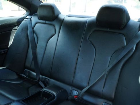Used 2016 BMW M4 Coupe w/ Executive Package RWD image 44