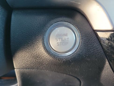 Used 2020 Kia Telluride S w/ S 8 Passenger Seating Package image 16