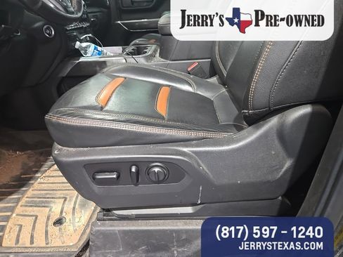 Used 2021 GMC Sierra 2500 AT4 w/ AT4 Preferred Package AWD/4WD image 6