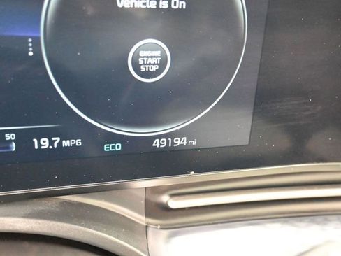 Used 2024 Kia Carnival SX Prestige image 18