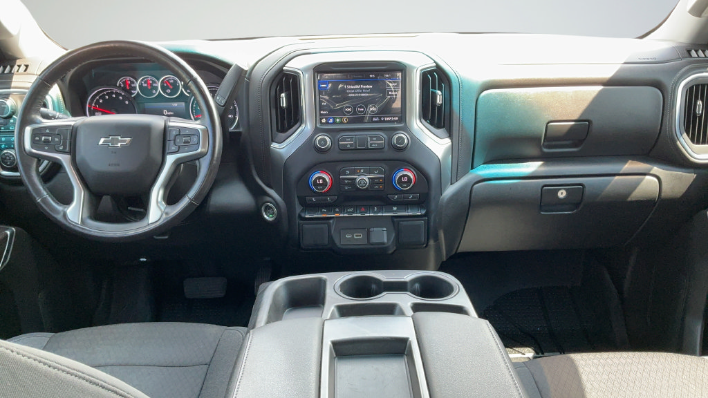 Used 2022 Chevrolet Silverado 1500 RST w/ Safety Package AWD/4WD image 7