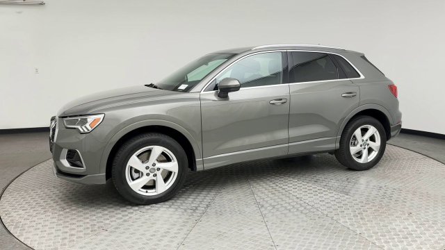 Used 2020 Audi Q3 2.0T Premium Plus w/ Premium Plus Package AWD/4WD image 6