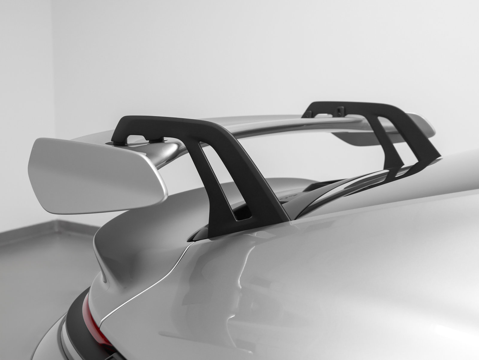 Certified 2026 Porsche 911 GT3 RWD image 15