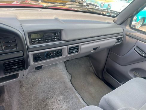 Used 1996 Ford F150 XL AWD/4WD image 11