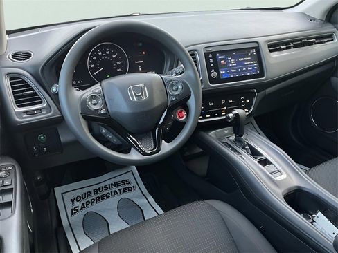 Certified 2022 Honda HR-V EX image 30