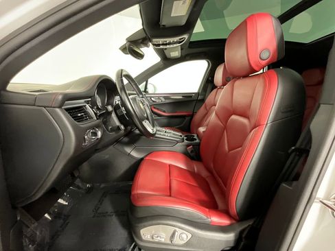 Used 2017 Porsche Macan S AWD/4WD image 16