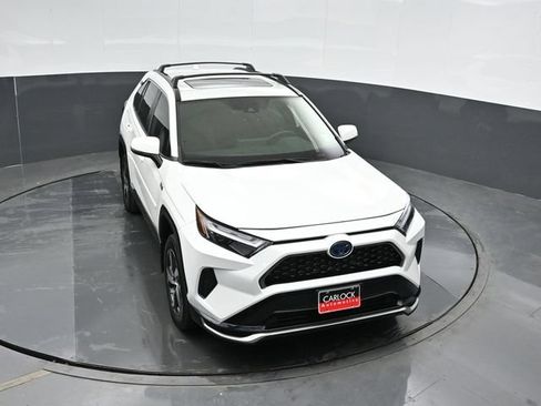 Used 2024 Toyota RAV4 SE w/ Weather & Moonroof Package AWD/4WD image 52