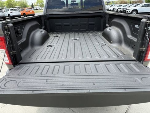 Used 2022 RAM 3500 Tradesman AWD/4WD image 9