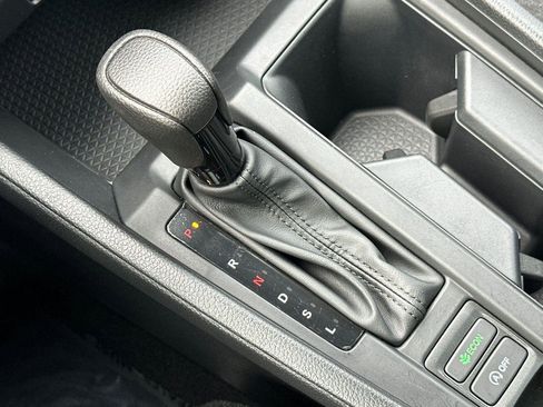 Certified 2025 Honda Accord SE image 19