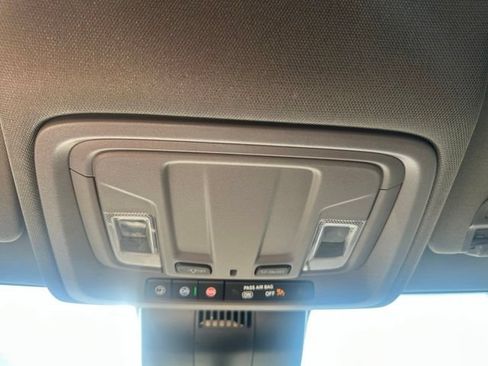 Used 2022 GMC Sierra 1500 Elevation AWD/4WD image 25