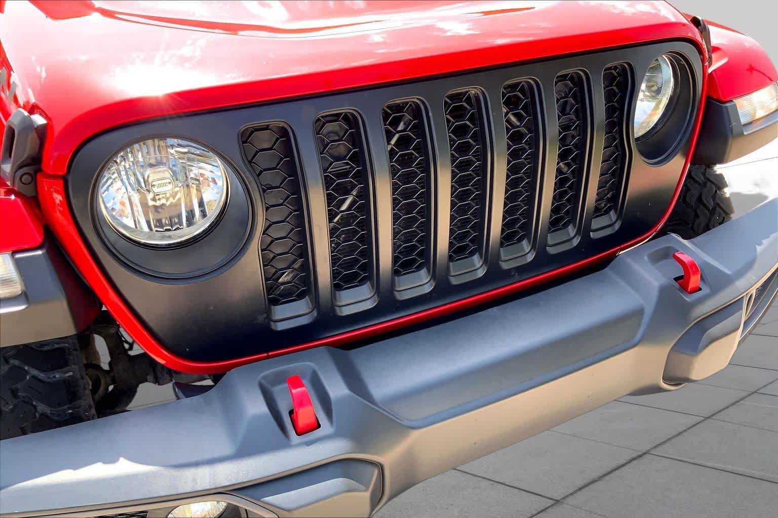 Used 2023 Jeep Gladiator Rubicon w/ Cold Weather Group AWD/4WD image 30