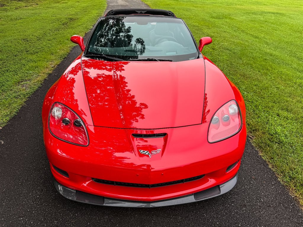 Used 2013 Chevrolet Corvette Grand Sport w/ 3LT Preferred Equipment Group RWD image 16