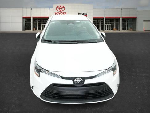 New 2026 Toyota Corolla LE image 2