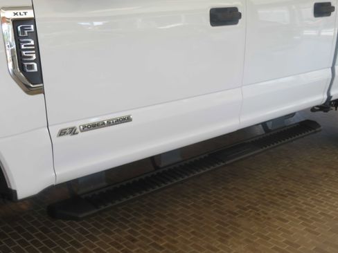 Used 2019 Ford F250 XLT w/ FX4 Off-Road Package AWD/4WD image 80