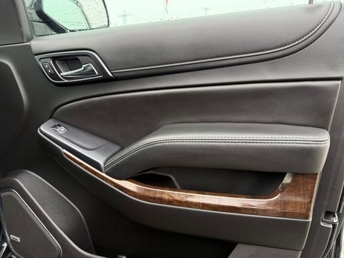 Used 2019 Chevrolet Tahoe LT image 24