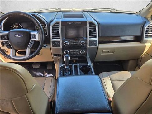 Used 2015 Ford F150 Lariat w/ Equipment Group 502A Luxury image 18