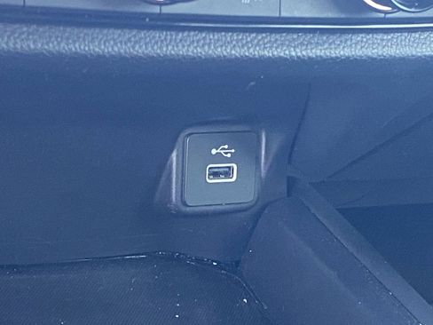 Certified 2023 Honda HR-V Sport image 27