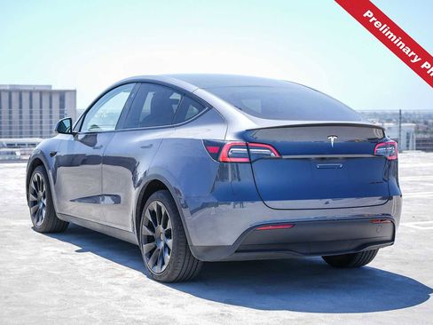 Used 2023 Tesla Model Y Long Range AWD/4WD image 8