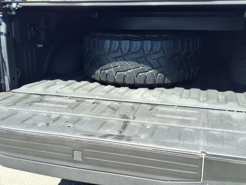 Used 2020 Ford F250 Lariat w/ Lariat Ultimate Package AWD/4WD image 17