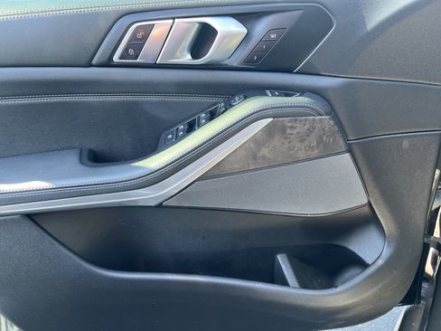 Certified 2024 BMW X5 sDrive40i w/ Premium Package RWD image 14
